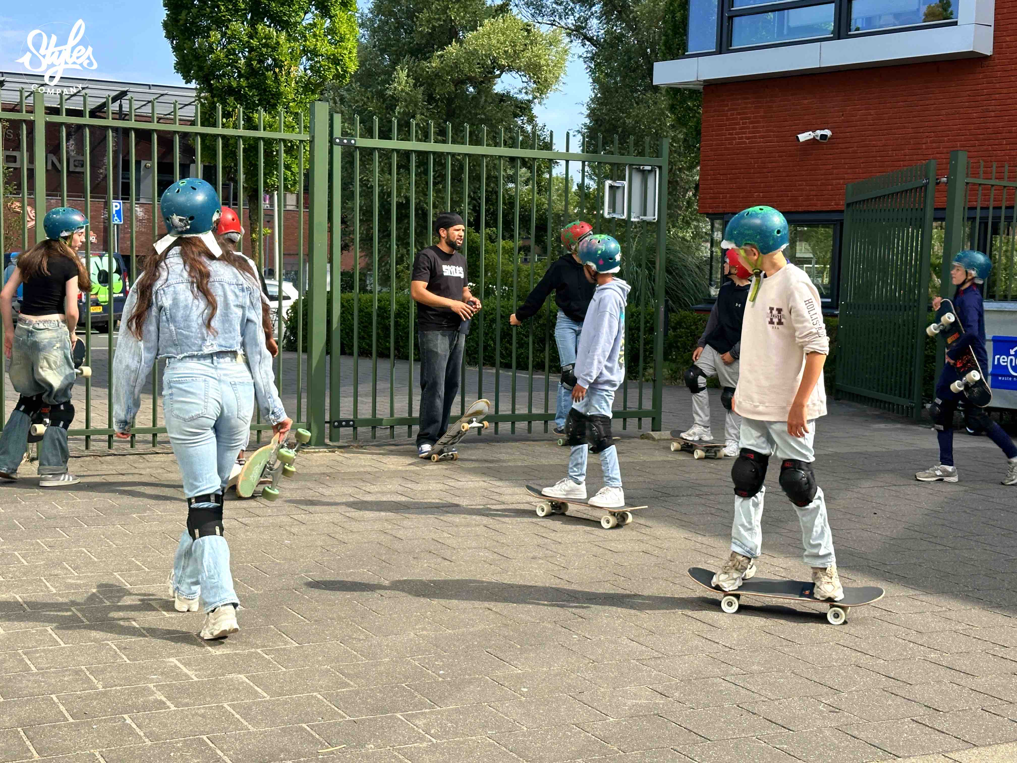 Skateboard workshop, CJP, CKV URBAN ARTS Project MARIS COLLEGE door Styles Company